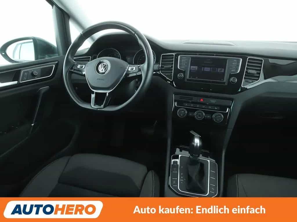 Volkswagen 1.4 TSI Highline BMT Aut.*NAVI*BI-XENON*ACC*PDC* 09/2017-photo-12