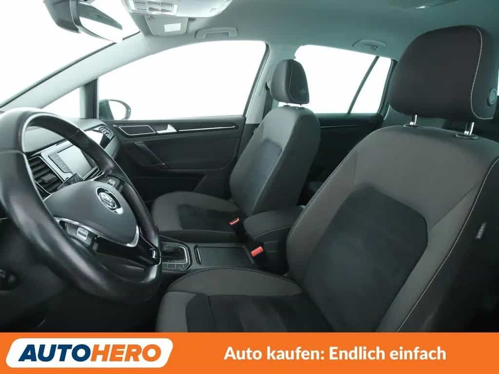 Volkswagen 1.4 TSI Highline BMT Aut.*NAVI*BI-XENON*ACC*PDC* 09/2017-photo-9