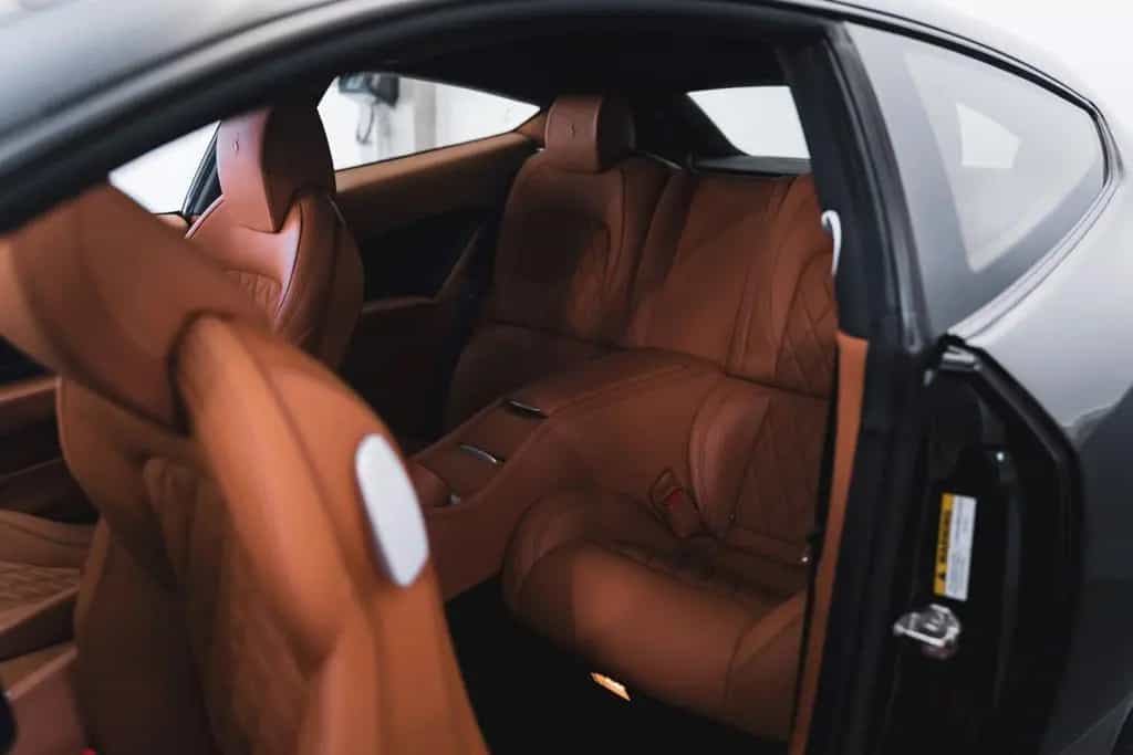 Ferrari FF 6,3 V12 *Nero DS / Cuoio / Diamond* 09/2012-photo-28