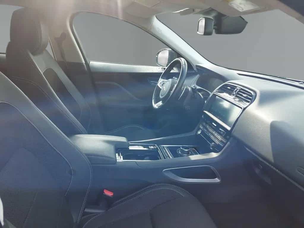Jaguar F-Pace R-Sport 2.0 AWD Navi Soundsystem Meridian 08/2018-photo-13