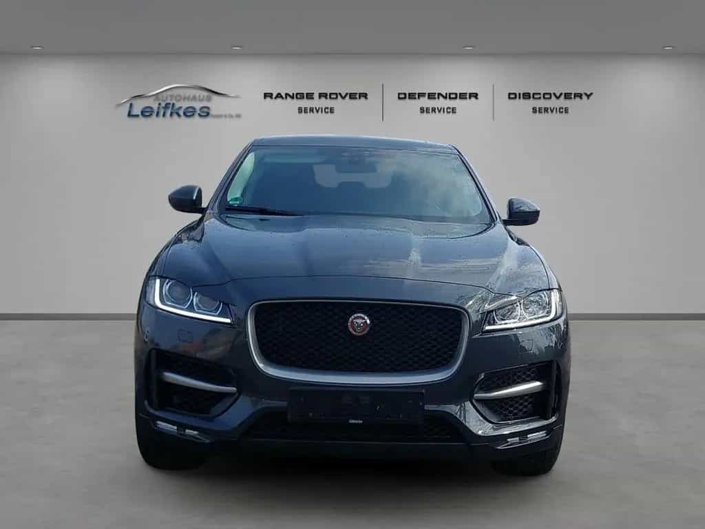 Jaguar F-Pace R-Sport 2.0 AWD Navi Soundsystem Meridian 08/2018-photo-6