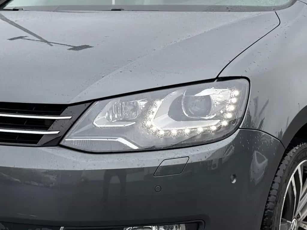 Volkswagen Sharan 2.0 TSI DSG Highline Navi Leder Panorama 01/2014-photo-6