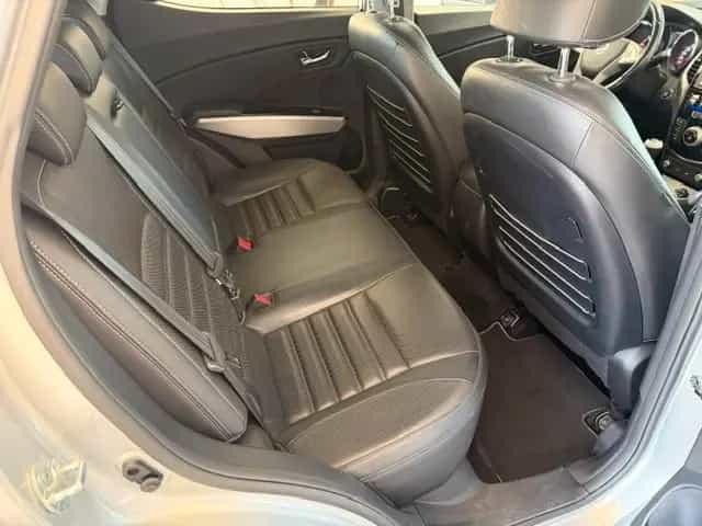 Ssangyong Tivoli 1.6 e-XDi SAPPHIRE 2WD,LEDER,NAVI,AHK 10/2015-photo-17