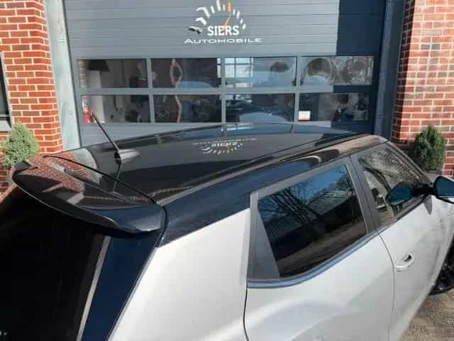 Ssangyong Tivoli 1.6 e-XDi SAPPHIRE 2WD,LEDER,NAVI,AHK 10/2015-photo-6
