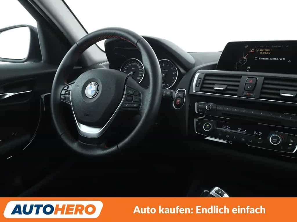 BMW 1 Series 118i Sport Line Aut.*NAV*LED*TEMP*PDC*SHZ* 02/2016-photo-12