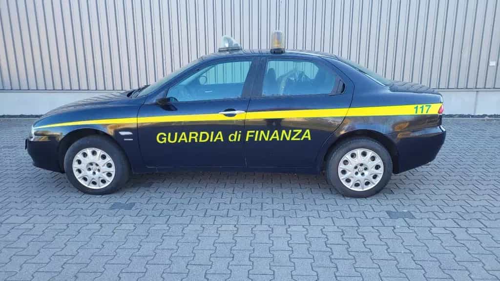 Alfa Romeo 156 Alfa 156   Guardia di Finanza (Polizei Auto) 07/2004-photo-4