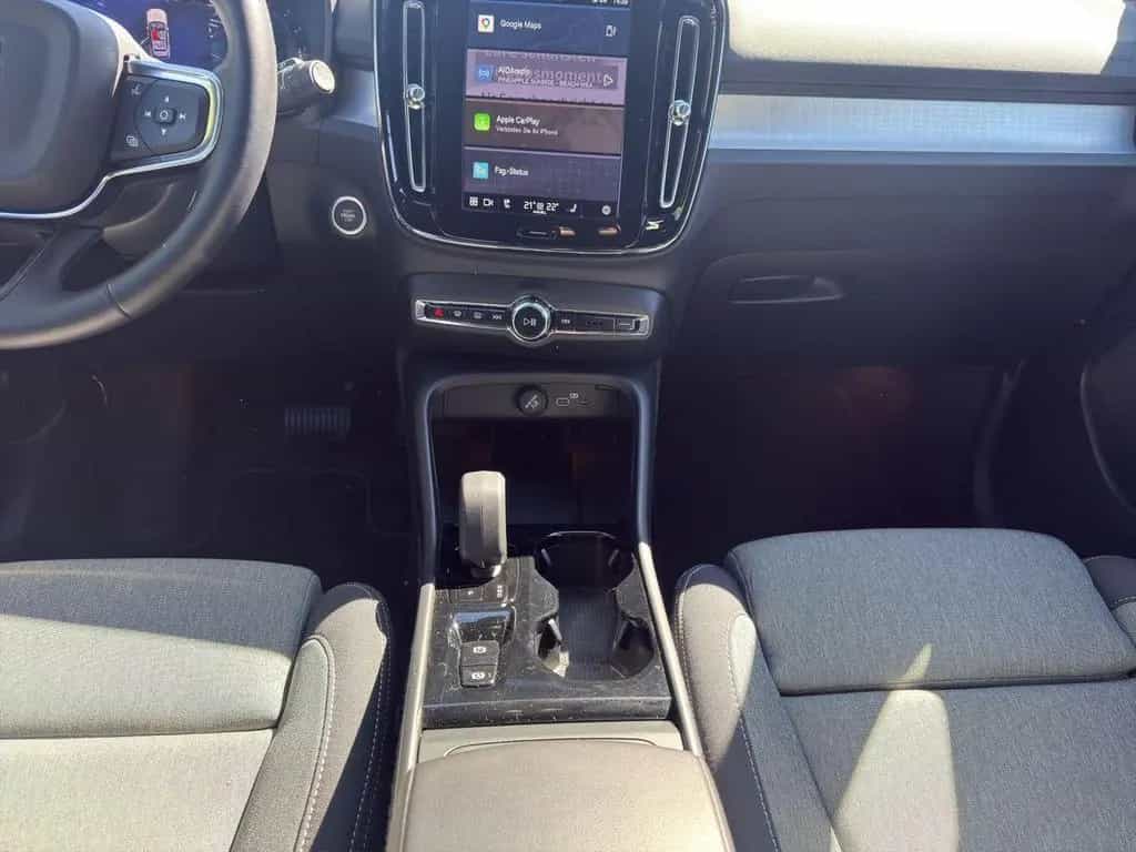 Volvo XC40 B3 Black Edition Plus Harman/Kardon 20" LM 02/2025-photo-15