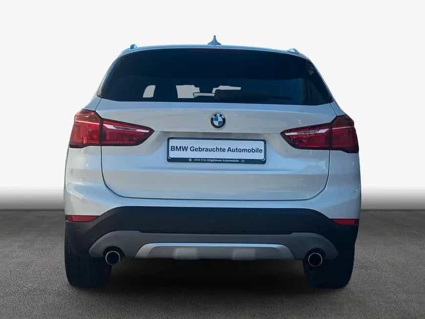 BMW X1 sDrive20i Aut. xLine Navi HiFi LED 05/2018-photo-5
