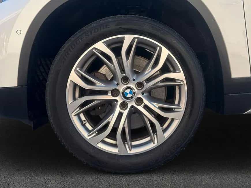 BMW X1 sDrive20i Aut. xLine Navi HiFi LED 05/2018-photo-7