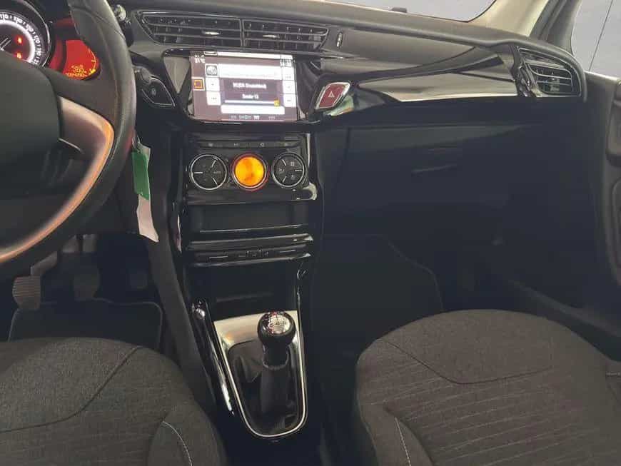 Citroën C3 Pure Tech 110 Stop&Start Exclusive 01/2017-photo-13