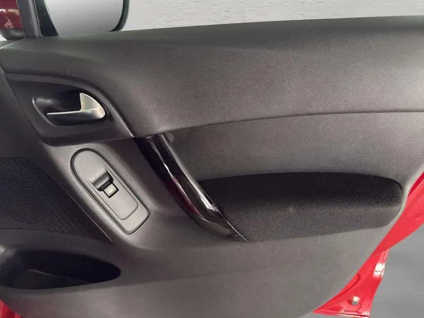 Citroën C3 Pure Tech 110 Stop&Start Exclusive 01/2017-photo-19