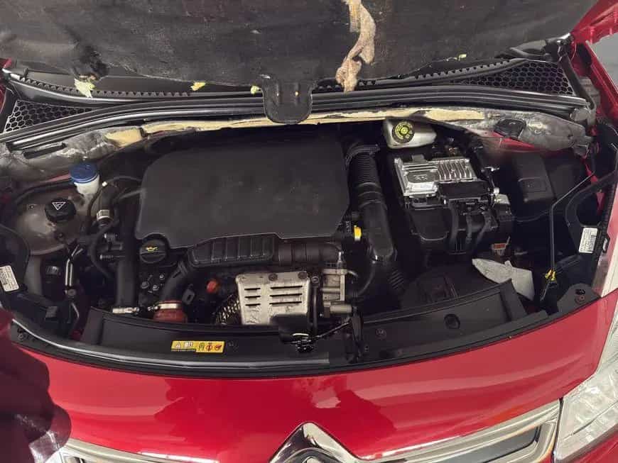 Citroën C3 Pure Tech 110 Stop&Start Exclusive 01/2017-photo-21