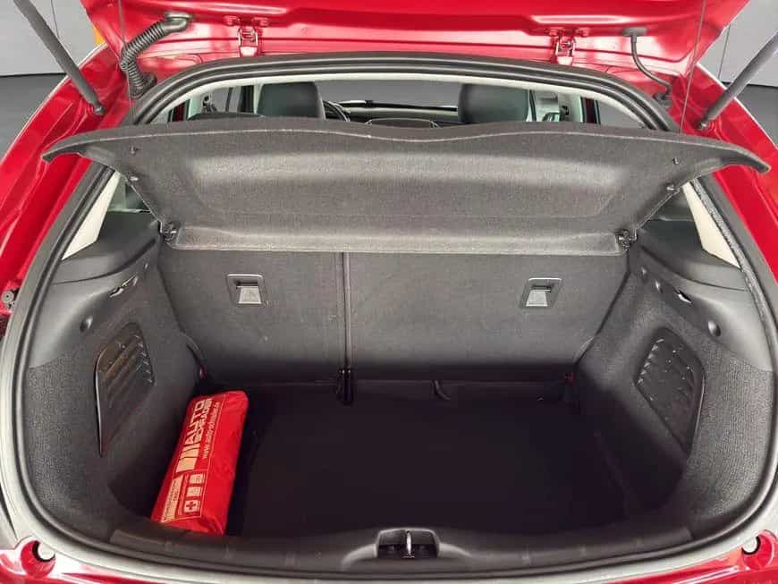 Citroën C3 Pure Tech 110 Stop&Start Exclusive 01/2017-photo-4