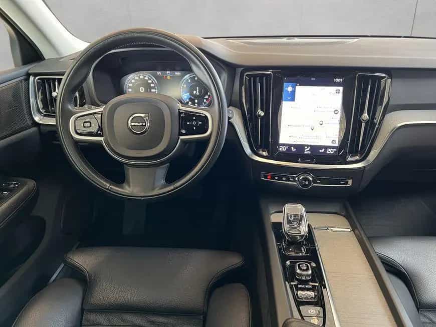 Volvo V60 B4 Inscription Aut Glasd Leder PilotAssist B 02/2021-photo-12