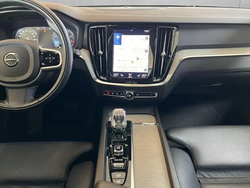 Volvo V60 B4 Inscription Aut Glasd Leder PilotAssist B 02/2021-photo-13