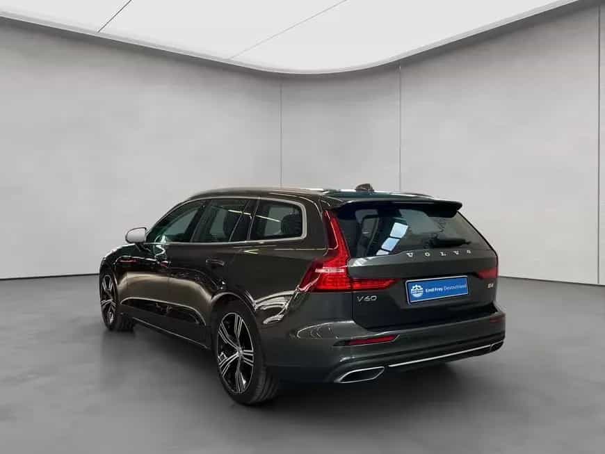Volvo V60 B4 Inscription Aut Glasd Leder PilotAssist B 02/2021-photo-2