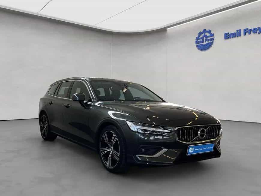 Volvo V60 B4 Inscription Aut Glasd Leder PilotAssist B 02/2021-photo-7