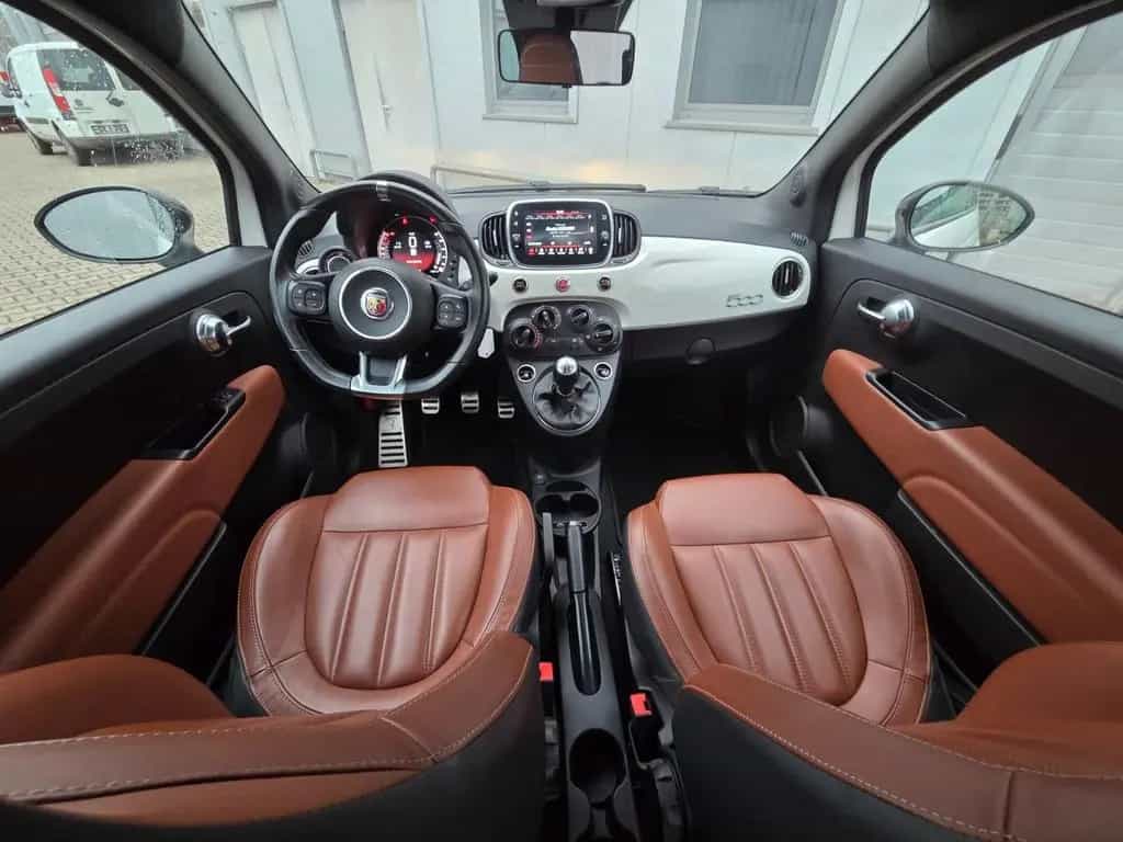 Abarth 595 1.4 T-Jet (145 PS) *LEDER+17"LM+SHZ+PDC 03/2021-photo-10