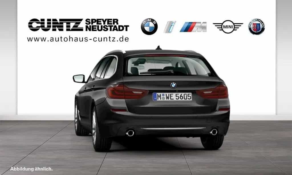 BMW 5 Series 530i Touring Luxury Line Driving+ParkingAssistPl 04/2019-photo-6