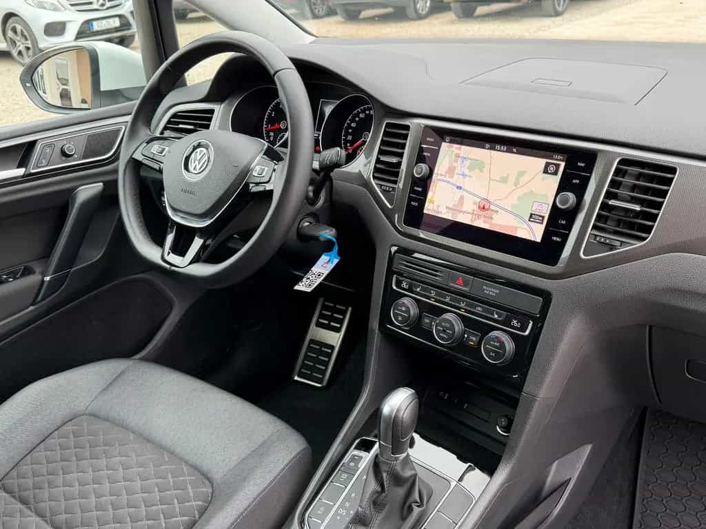 Volkswagen Golf Sportsvan 1.5 TSI DSG Join*AHK*Kamera*ACC 05/2018-photo-19
