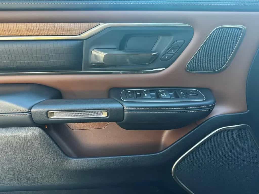 Dodge RAM 1500 Longhorn BOX MWK Luft GAS dt. Ausli Luf 11/2023-photo-21