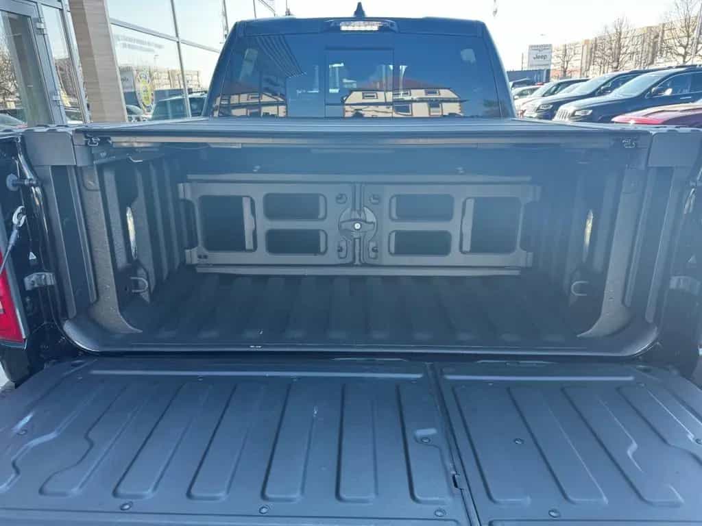 Dodge RAM 1500 Longhorn BOX MWK Luft GAS dt. Ausli Luf 11/2023-photo-6