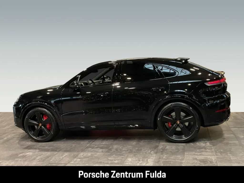 Porsche Cayenne GTS Coupe HA-Lenkung InnoDrive Head-Up 04/2026-photo-0