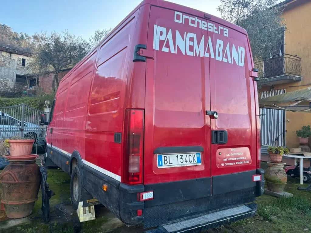 Iveco Daily 35.8 2.8 Diesel PC Cabinato Basic 04/2000-photo-2
