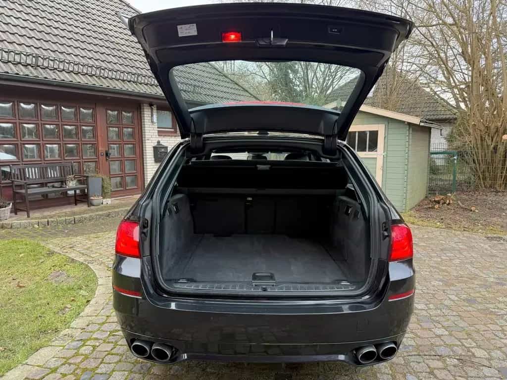ALPINA D5 3,0 Bi-Turbo Touring 03/2012-photo-6