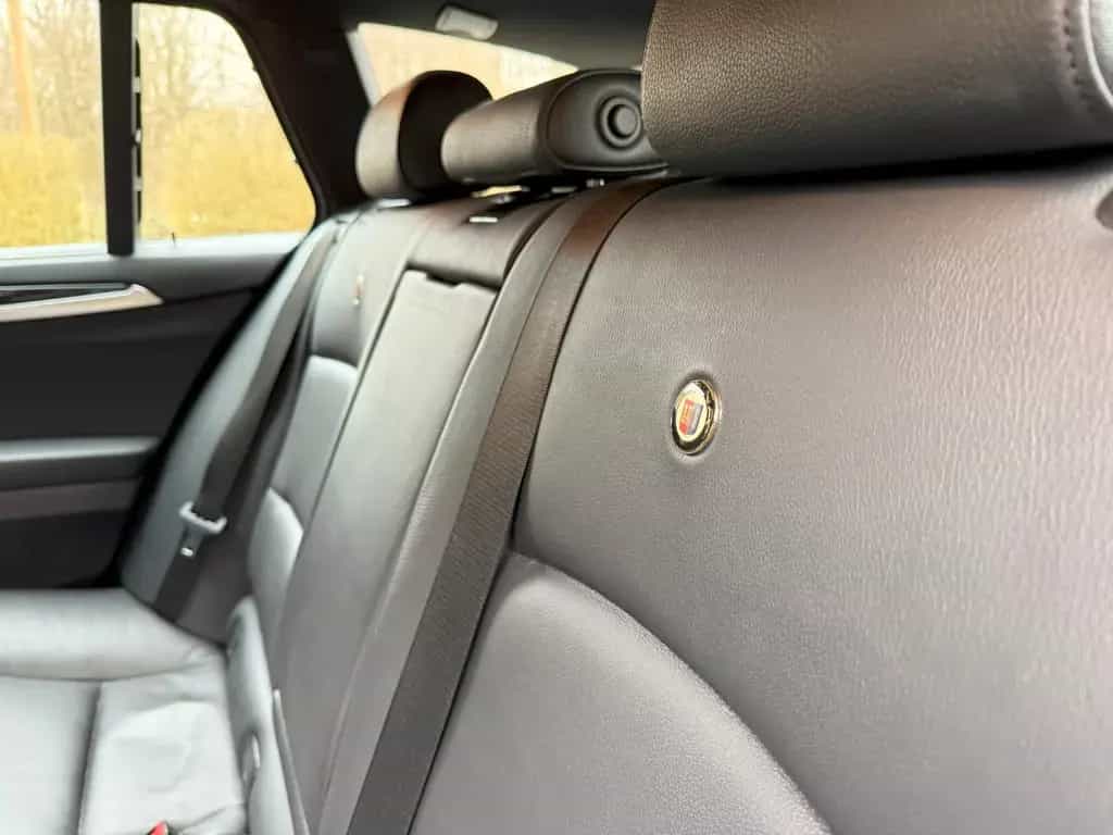 ALPINA D5 3,0 Bi-Turbo Touring 03/2012-photo-7