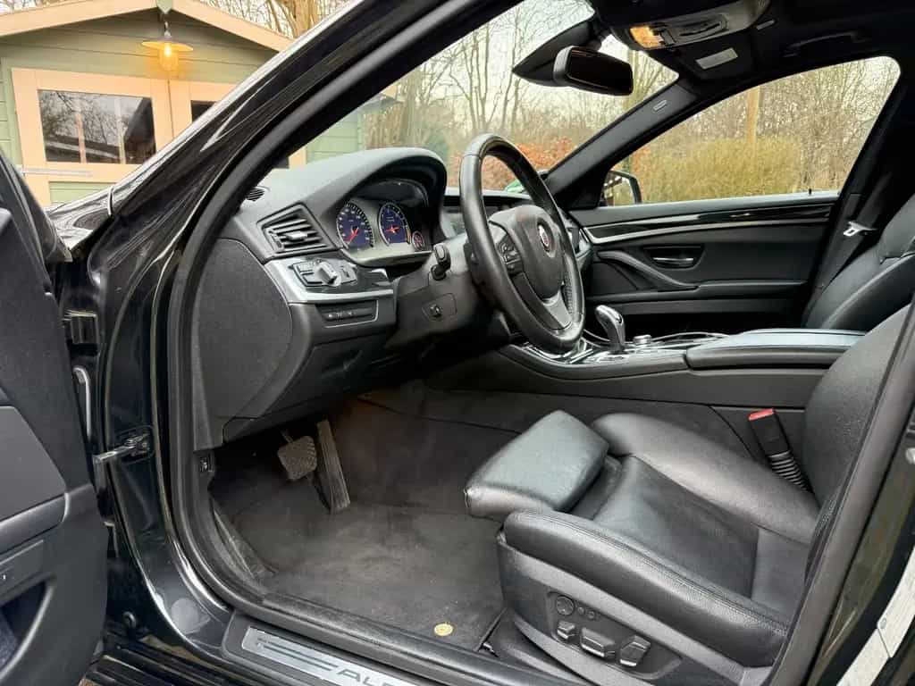 ALPINA D5 3,0 Bi-Turbo Touring 03/2012-photo-8