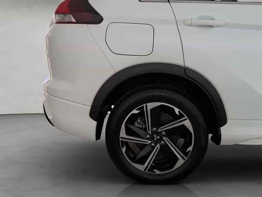 Mitsubishi Eclipse Cross Plug-In Hybrid 4WD Select +NAVI+LE 07/2024-photo-28
