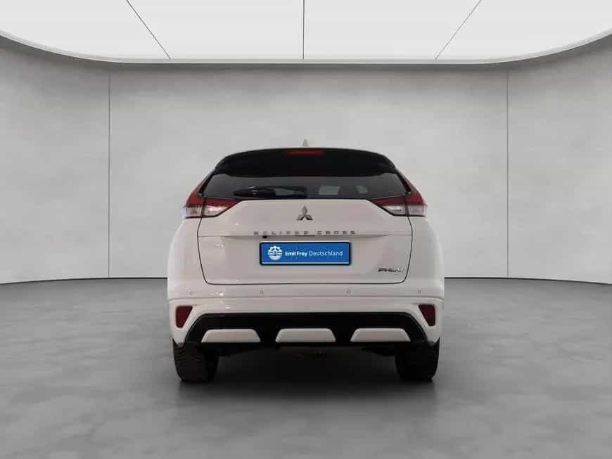 Mitsubishi Eclipse Cross Plug-In Hybrid 4WD Select +NAVI+LE 07/2024-photo-3