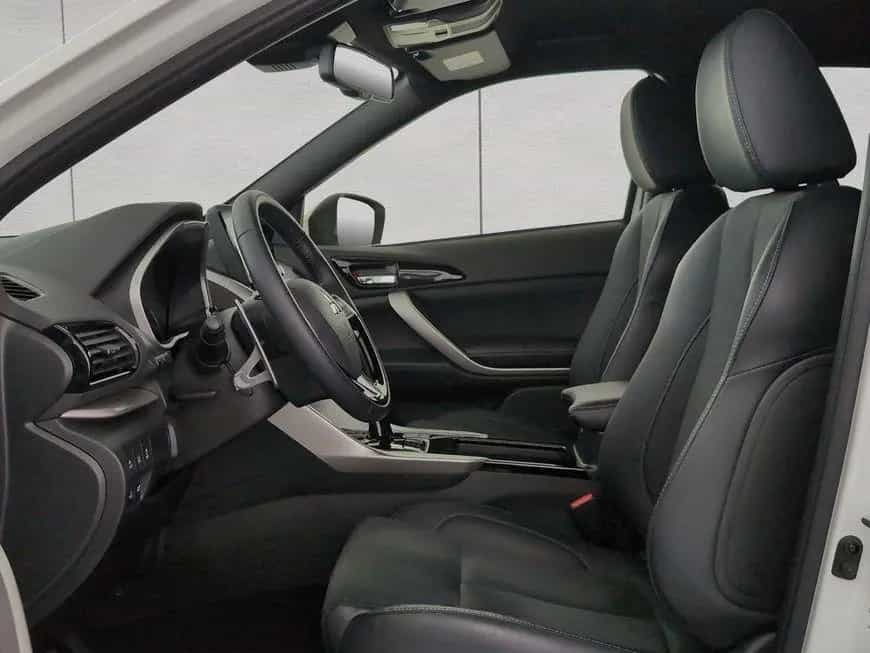 Mitsubishi Eclipse Cross Plug-In Hybrid 4WD Select +NAVI+LE 07/2024-photo-9