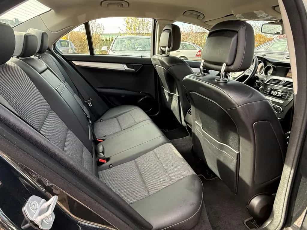 Mercedes-Benz C 180 Lim 1,8 CGI BlueEfficiency Automatik 06/2011-photo-19