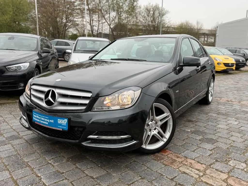Mercedes-Benz C 180 Lim 1,8 CGI BlueEfficiency Automatik 06/2011-photo-2