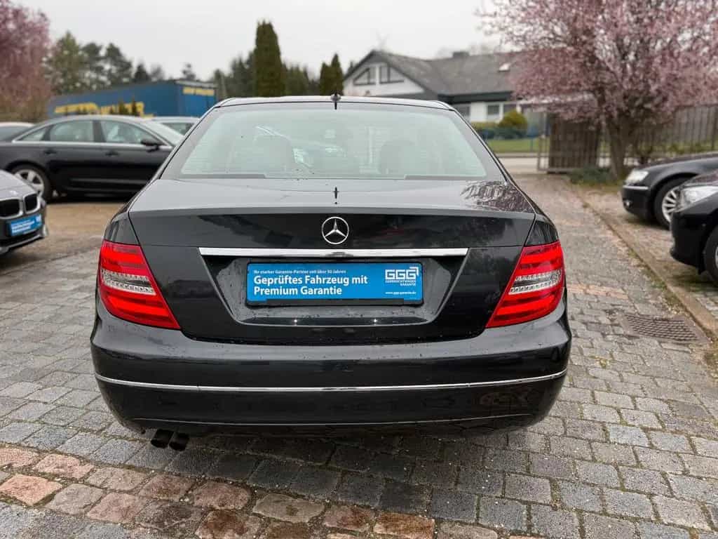 Mercedes-Benz C 180 Lim 1,8 CGI BlueEfficiency Automatik 06/2011-photo-20