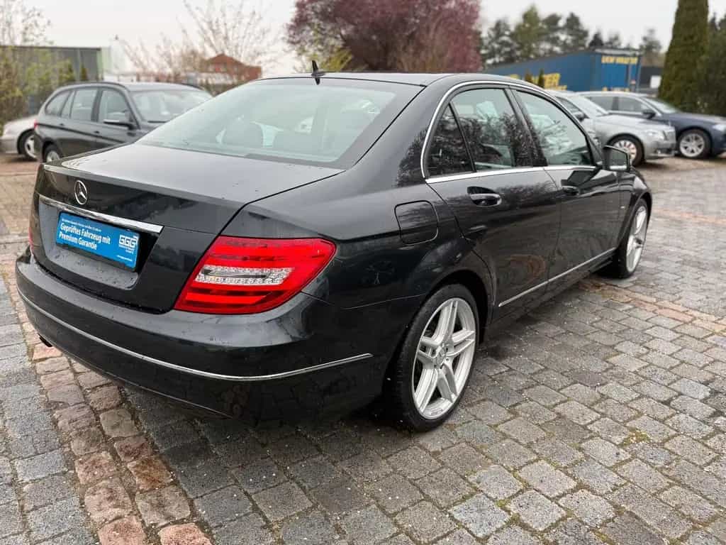 Mercedes-Benz C 180 Lim 1,8 CGI BlueEfficiency Automatik 06/2011-photo-4