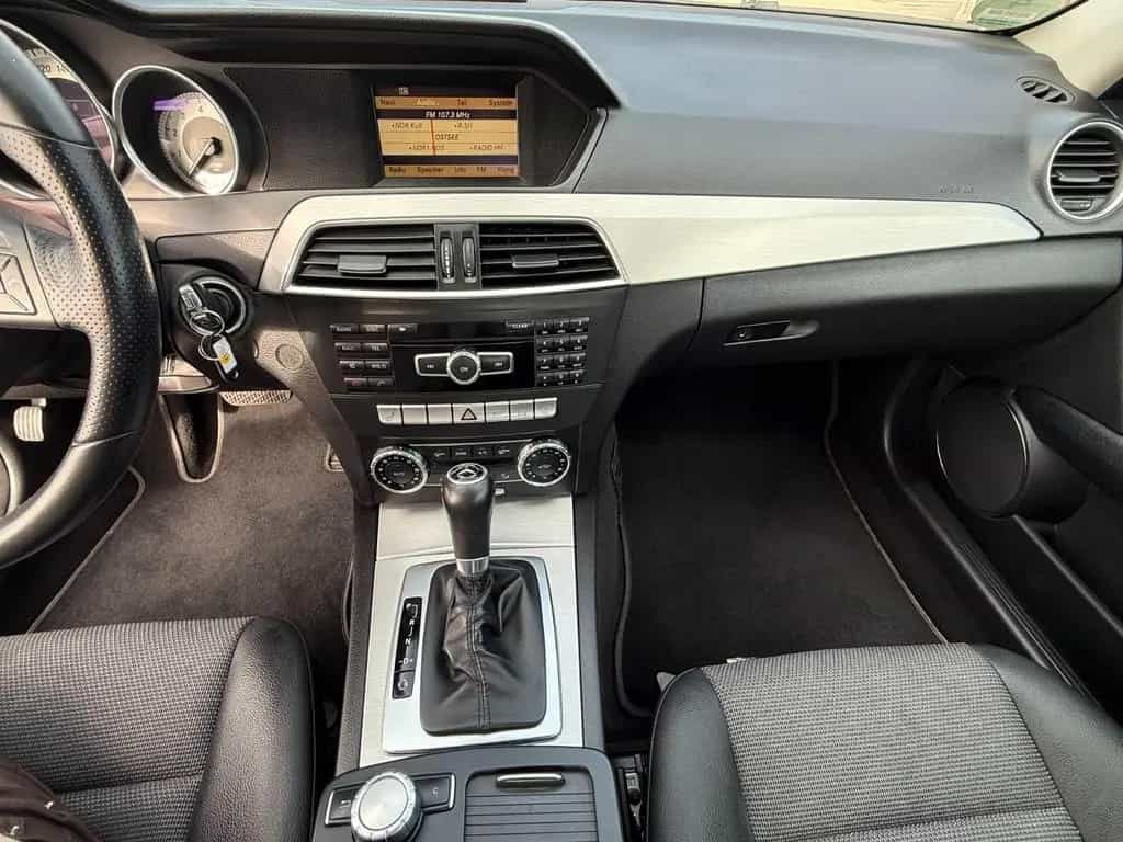 Mercedes-Benz C 180 Lim 1,8 CGI BlueEfficiency Automatik 06/2011-photo-8