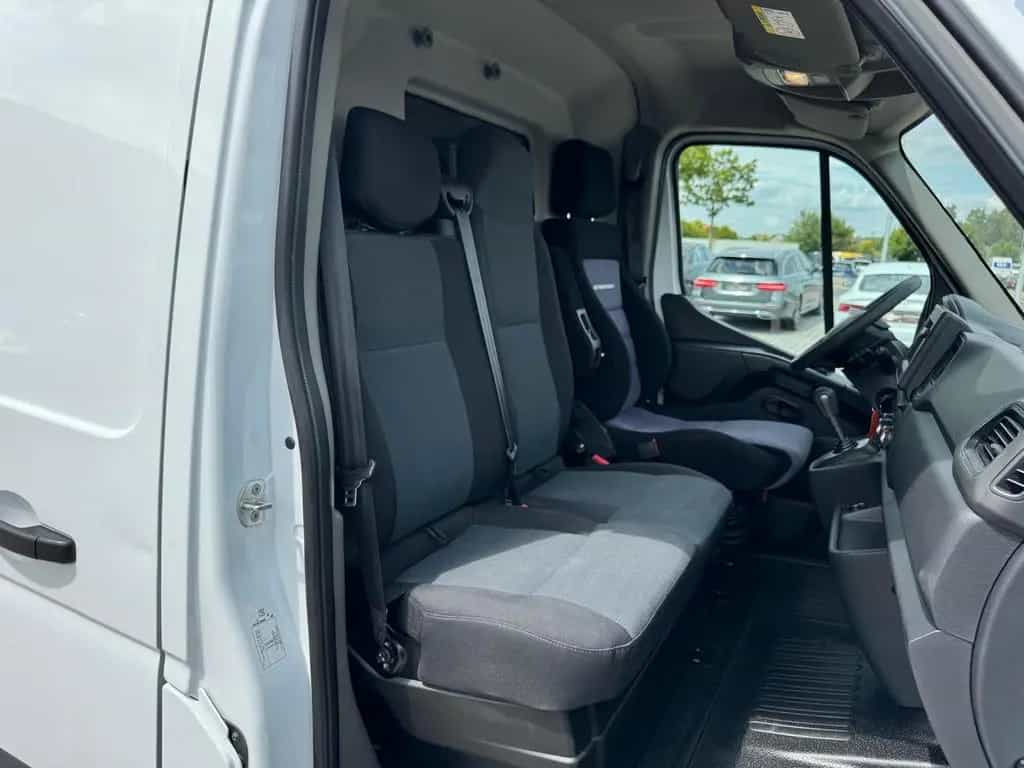 Nissan Interstar Kastenwagen L2H2*1.HAND*STAND.HZ*TEMP. 05/2023-photo-17