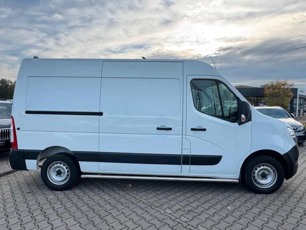 Nissan Interstar Kastenwagen L2H2*1.HAND*STAND.HZ*TEMP. 05/2023-photo-4