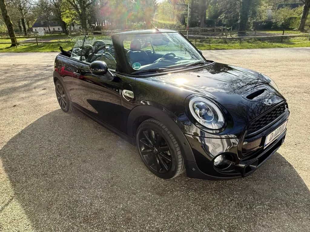MINI Cooper S Cabrio - Vollausstattung - 8 Fach Alu 10/2018-photo-0