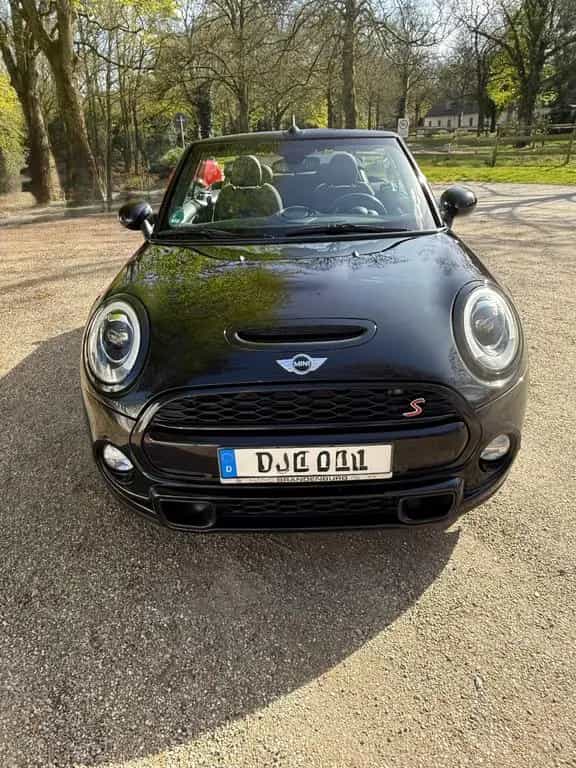 MINI Cooper S Cabrio - Vollausstattung - 8 Fach Alu 10/2018-photo-2