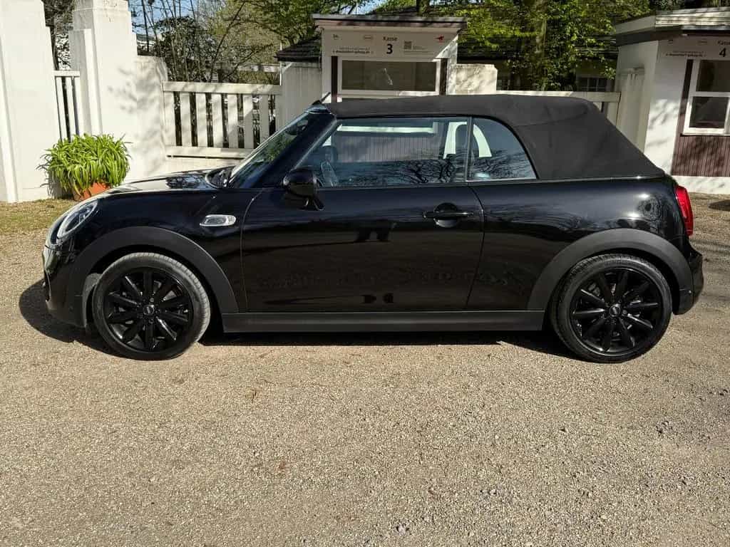 MINI Cooper S Cabrio - Vollausstattung - 8 Fach Alu 10/2018-photo-4