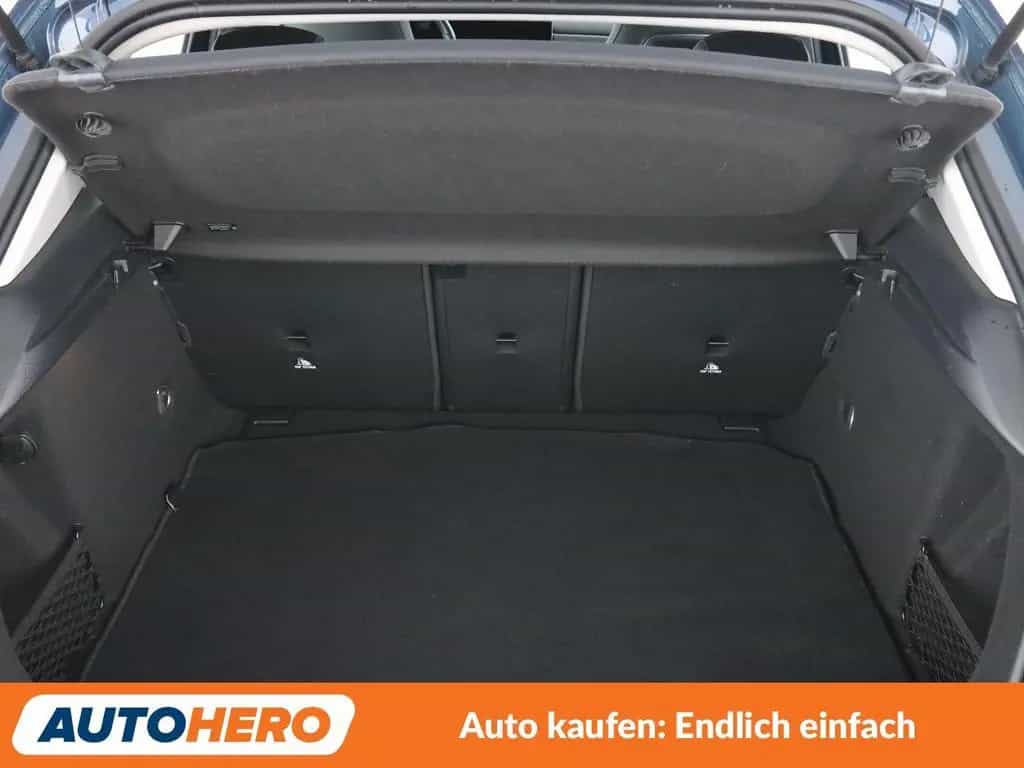 Mercedes-Benz A-Class 250 4Matic AMG Line Aut.*NAVI*LED*ACC*PDC* 12/2019-photo-17