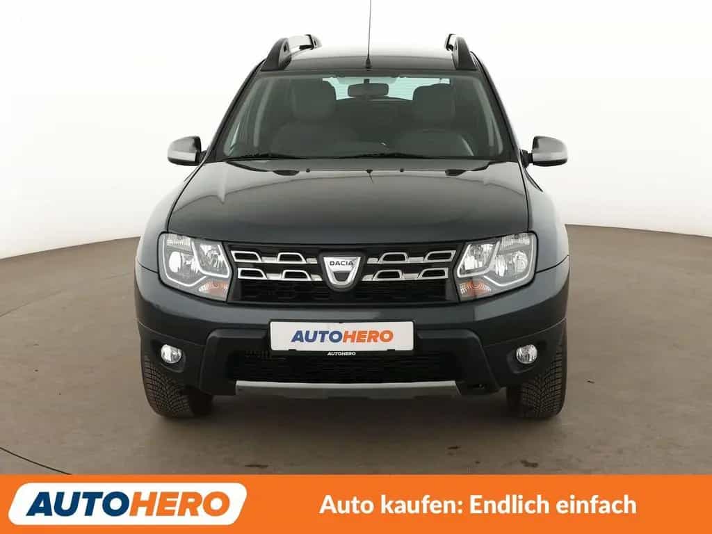 Dacia Duster 1.2 TCe Prestige 4x2*NAVI*TEMPO*PDC*SHZ* 02/2016-photo-8
