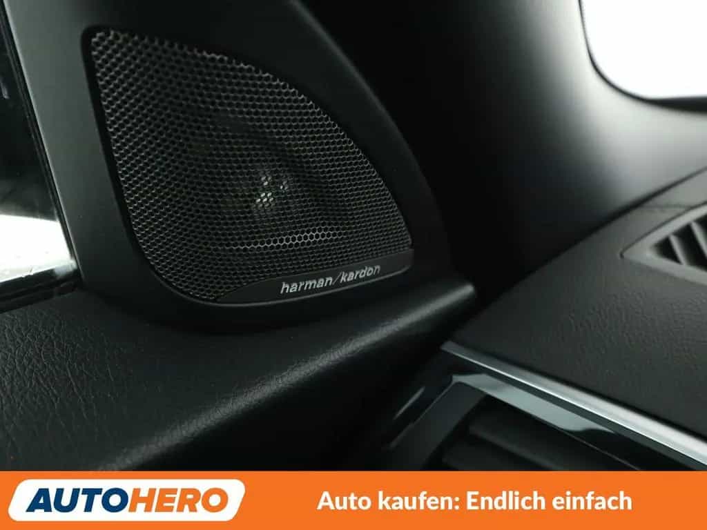BMW M240 Aut.*NAVI*LED*TEMPO*CAM*H&K*PDC*SHZ* 10/2018-photo-29