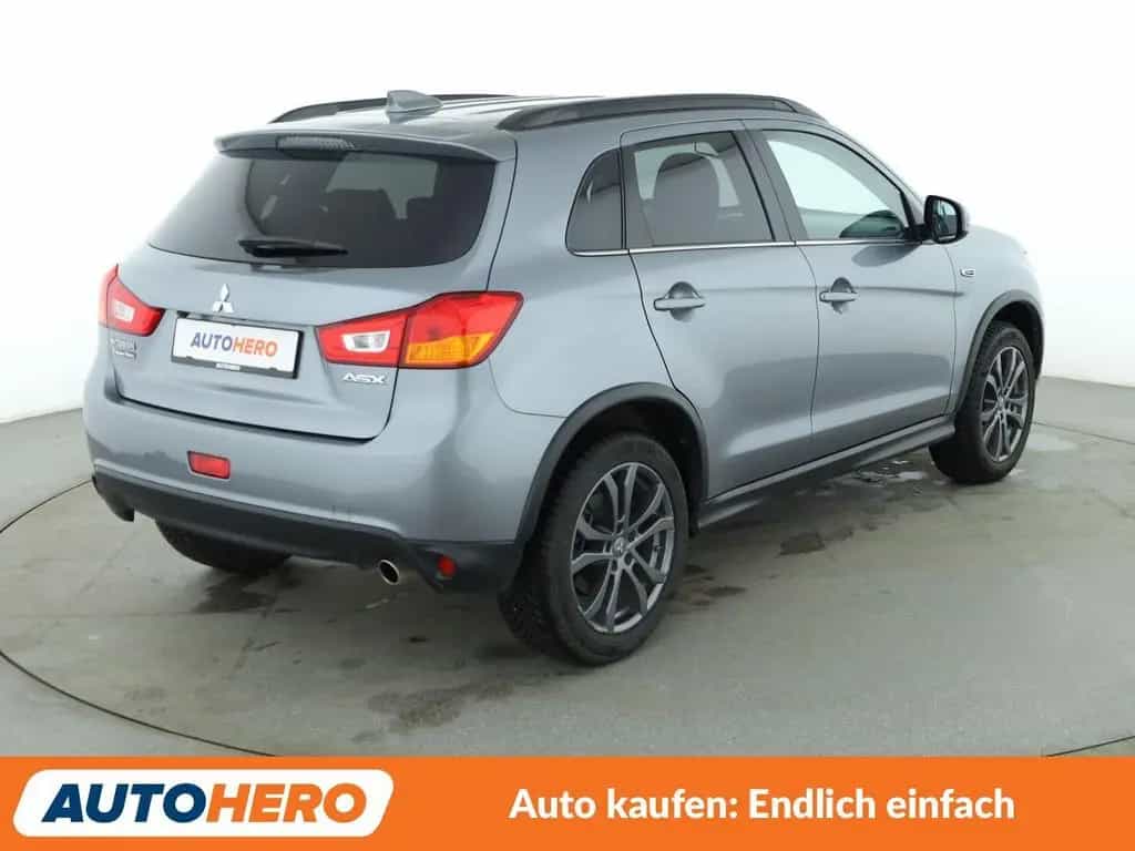 Mitsubishi ASX 1.6 Diamant Edition+ 2WD*NAVI*TEMPO*CAM*SHZ* 04/2017-photo-5