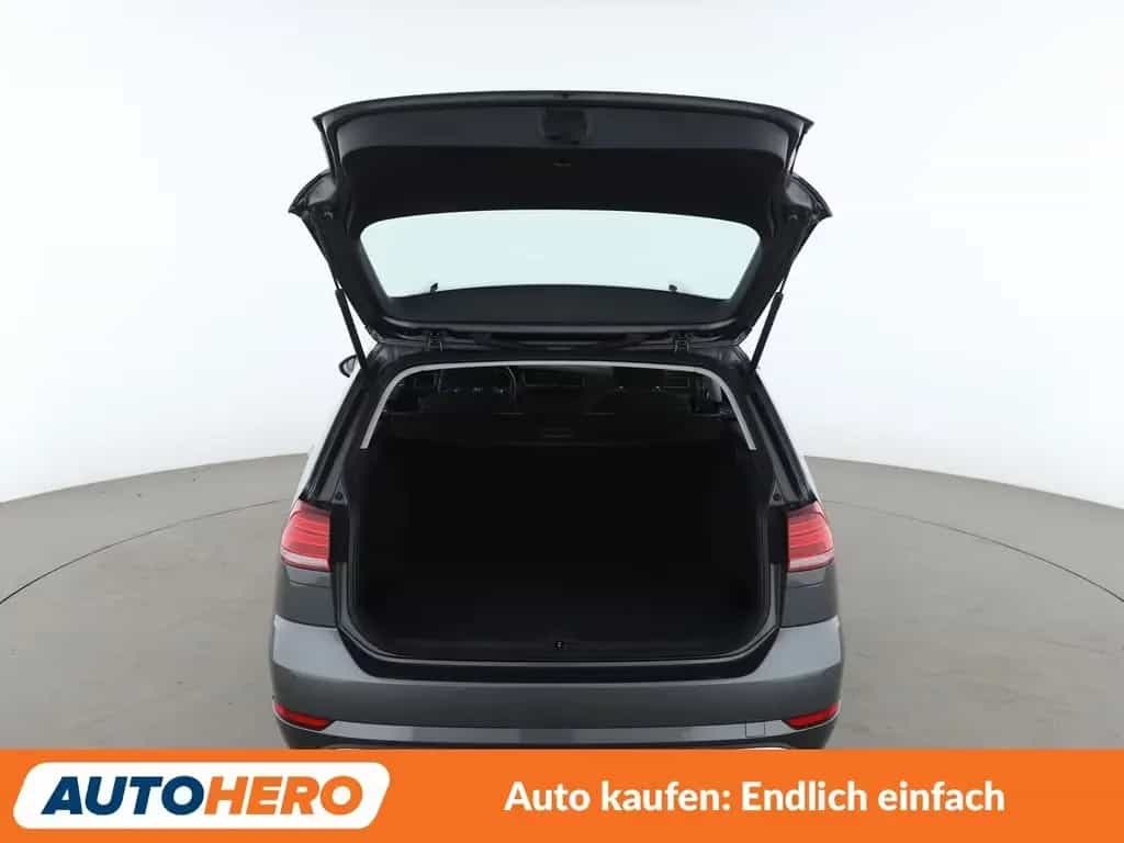 Volkswagen Golf VII 1.4 TSI Comfortline BM*LED*PDC*KLIMA* 08/2017-photo-16