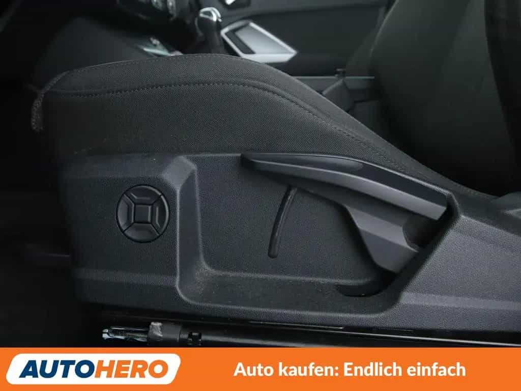 Audi Q3 35 TFSI ACT S line Aut.*NAVI*ACC*PDC*SHZ* 01/2020-photo-27